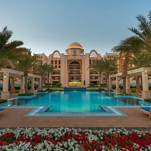 Amazing Beachfront Apartments Near Atlantis Waterpark By Simply Comfort Apartament